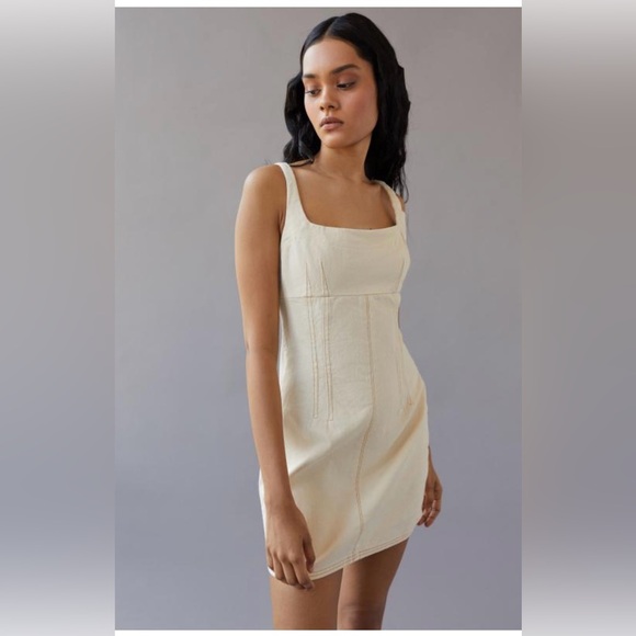 BDG URBAN OUTFITTERS SADIE SEAMED DENIM MINI DRESS!! - Picture 3 of 16